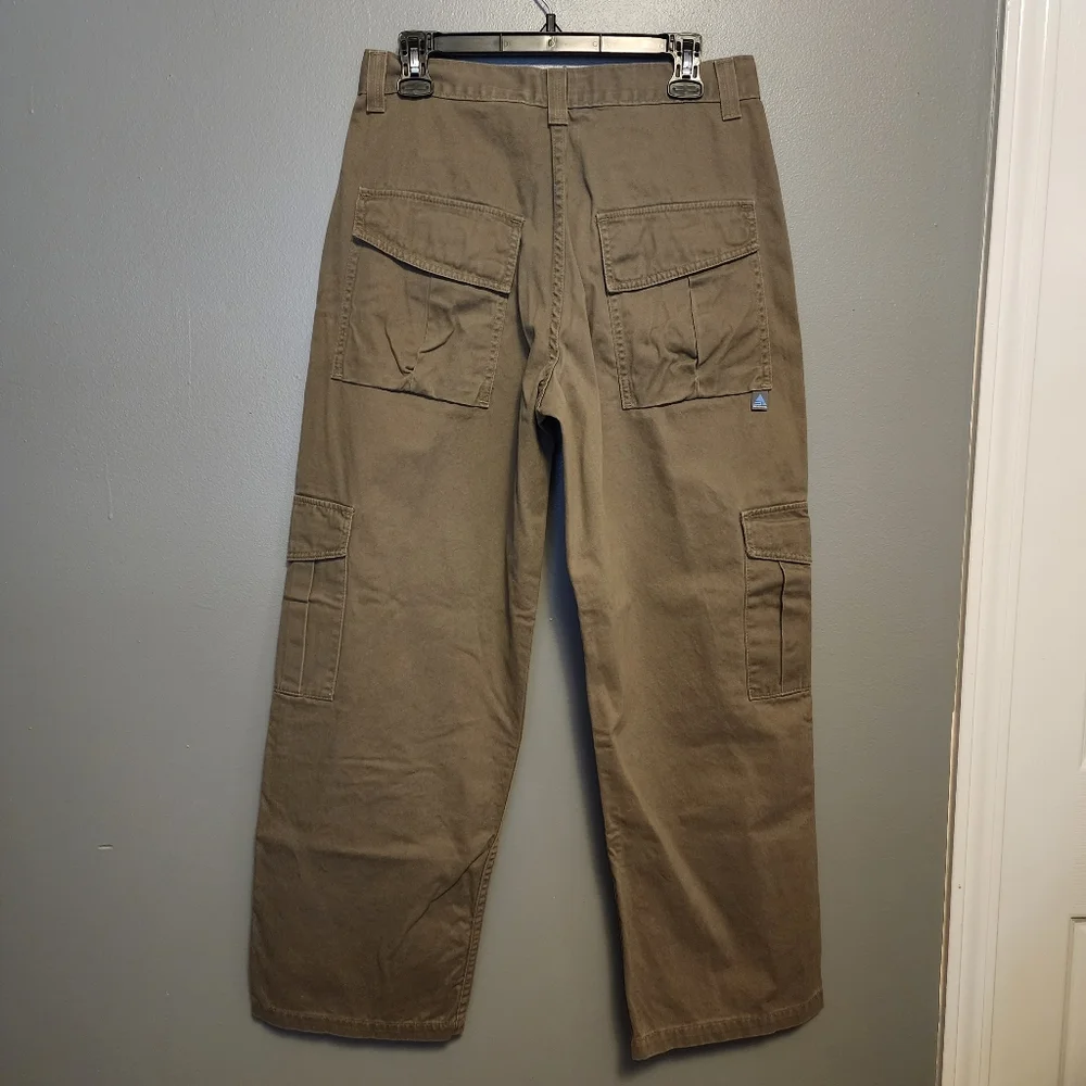 VTG 90's Levi's Silvertab tan cargo pants size 31x30 - Picture 3 of 12